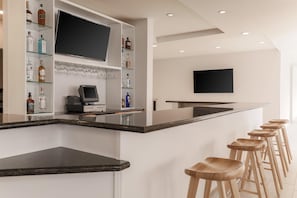 Bar (in der Unterkunft)
