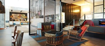 DIX30 鄰里飯店