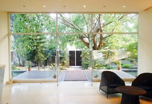 Overnatningsstedets indgangsparti