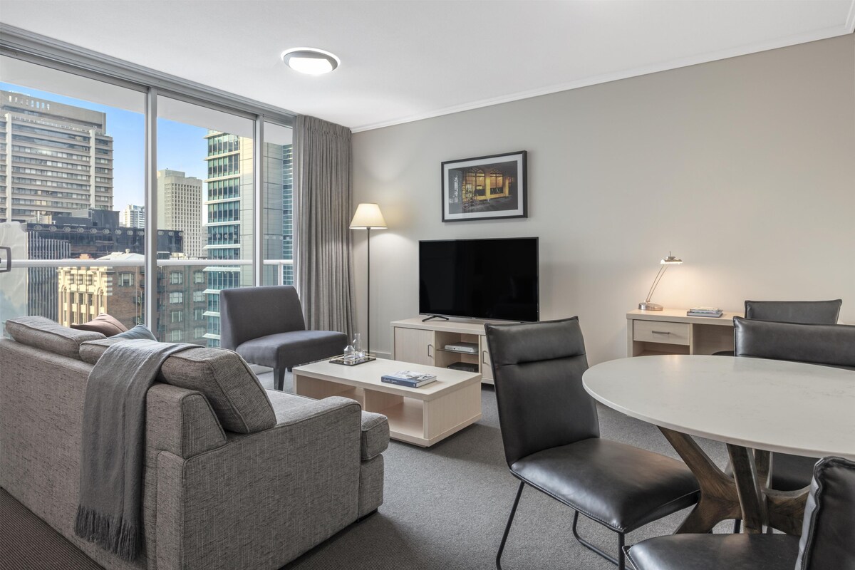 Desk, laptop workspace, iron/ironing board, cribs (surcharge)