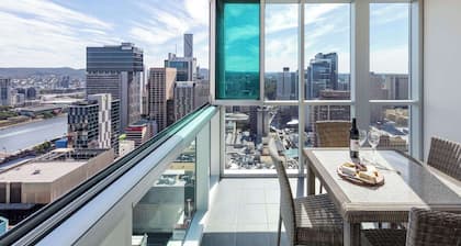 Oaks Brisbane Festival Suites