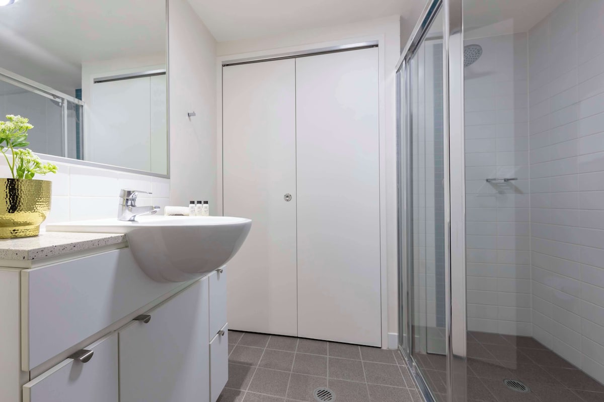 Oaks Brisbane Festival Suites