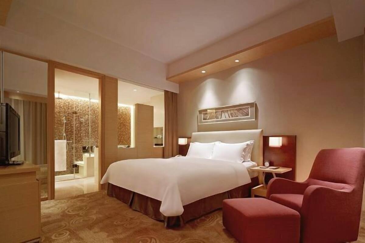 Ropa de cama de alta calidad y artículos del minibar gratis