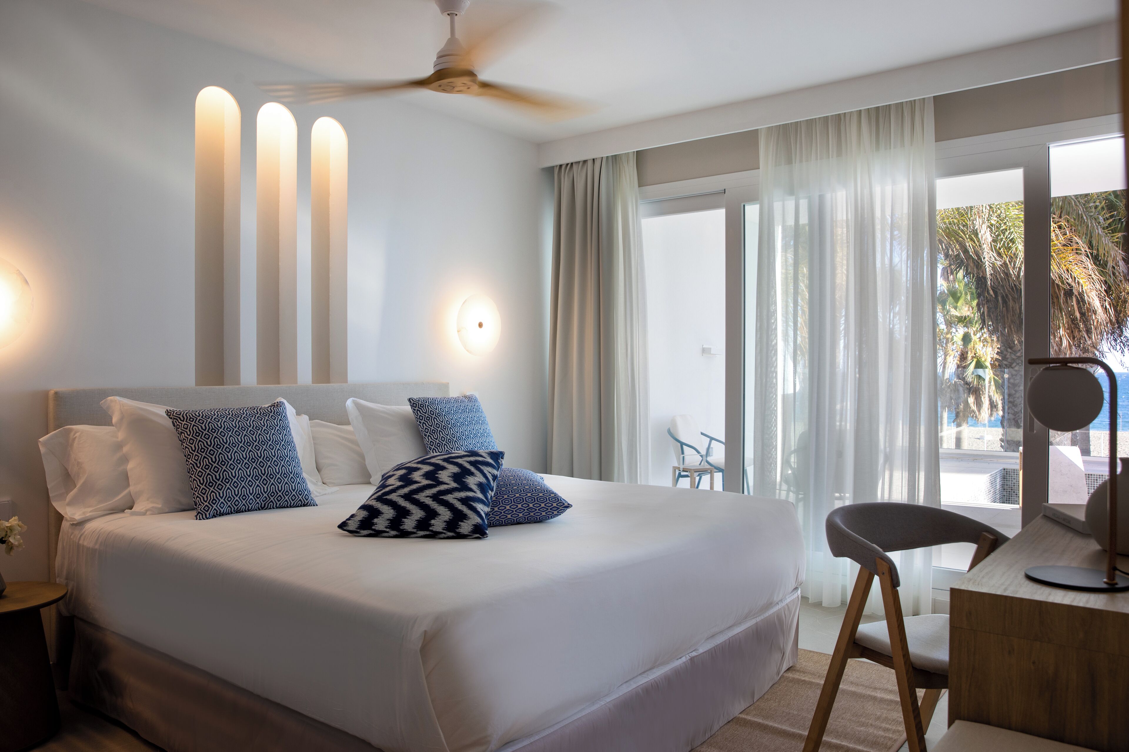 Egyptian cotton sheets, premium bedding, memory foam beds, minibar