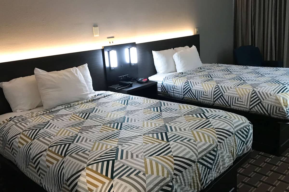 Desk, iron/ironing board, free WiFi