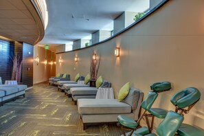 Behandlingsrom for par, badstue, boblebad, dampbad og kroppsbehandlinger