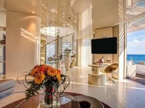Luxury Suite, 2 Bedrooms, Sea View | Minibar, in-room safe, soundproofing, WiFi (free) - Hotel Waldorf - Premier Resort (Cervia)