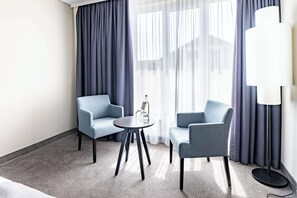 Desk, soundproofing, free WiFi - Atlantic Hotel Vegesack (Bremen)