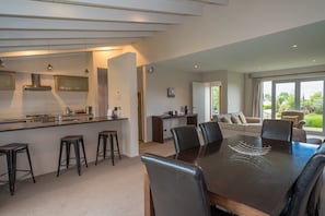 Flat-screen TV, fireplace, DVD player, heated floors