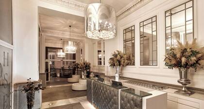 Hospes Puerta de Alcalá, a Member of Design Hotels