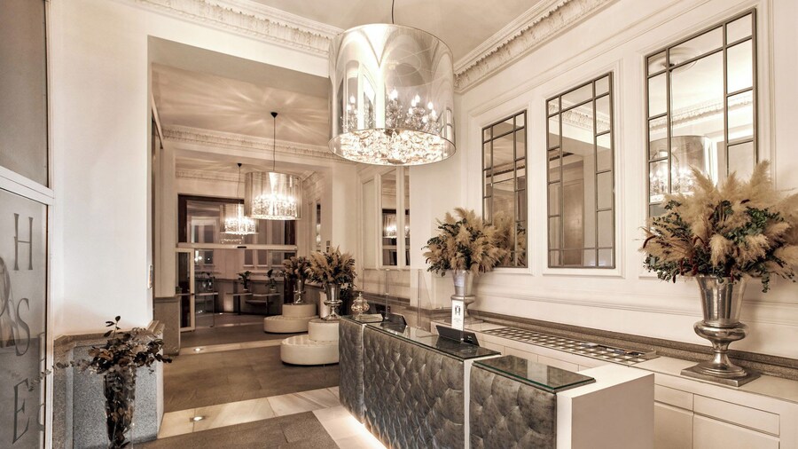 Hospes Puerta de Alcalá, a Member of Design Hotels