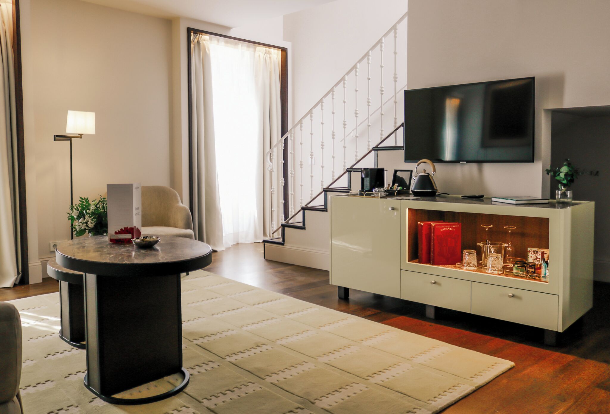 Premium bedding, down duvets, minibar, in-room safe