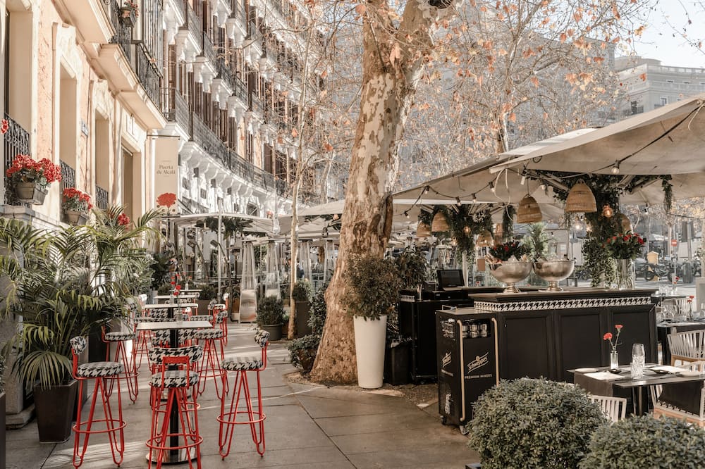 Hospes Puerta de Alcalá, a Member of Design Hotels