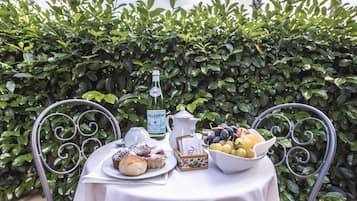 Petit-déjeuner continental compris tous les jours