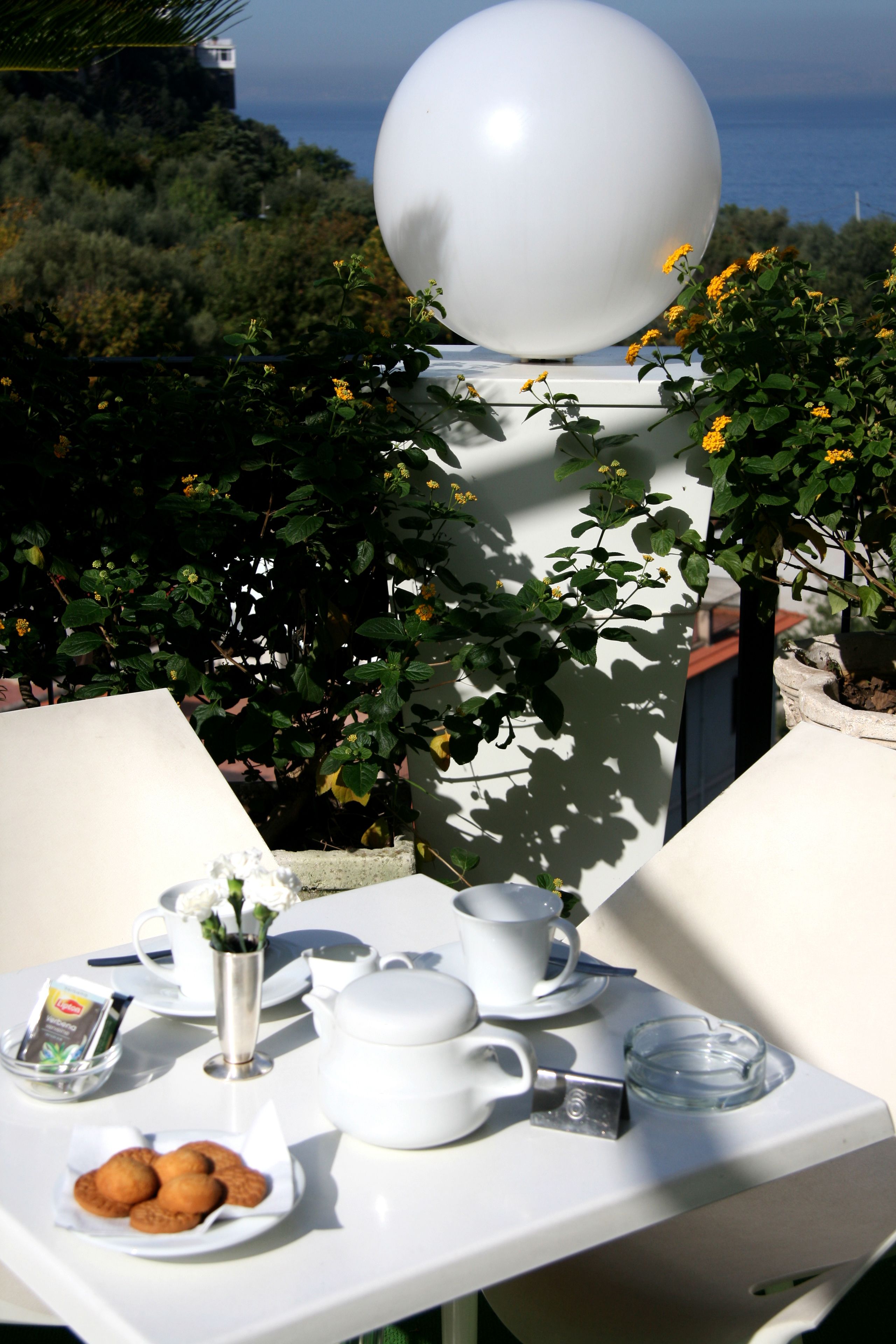 lunch, dinner served; italian cuisine, golf course views