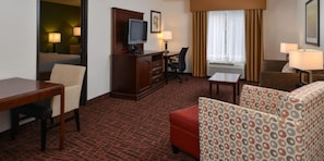 1 bedroom, desk, laptop workspace, blackout drapes