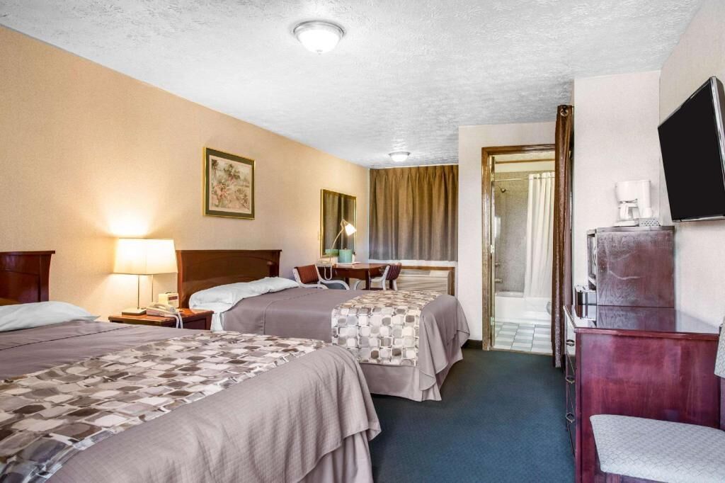 In-room safe, desk, iron/ironing board, free rollaway beds