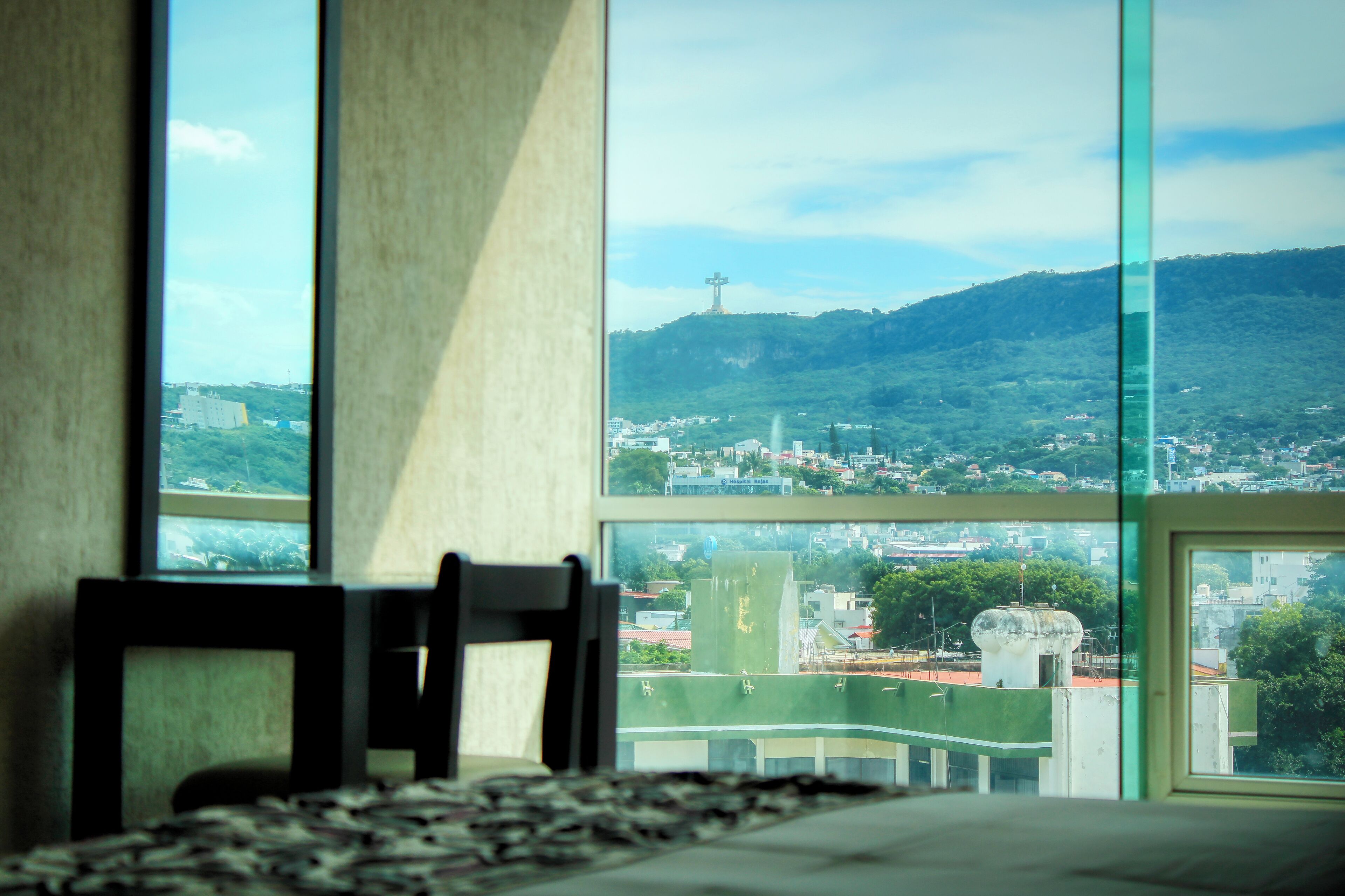 Pillowtop-Betten, Zimmersafe, individuell dekoriert, Schreibtisch