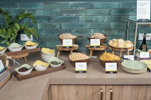 Desayuno inglés todos los días (GBP 13.95 por persona)