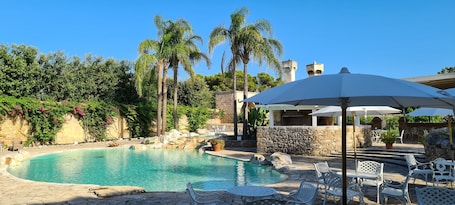 Seasonal outdoor pool