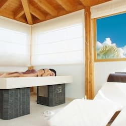 Sauna, hot tub, Turkish bath, body treatments, mud baths, hydrotherapy