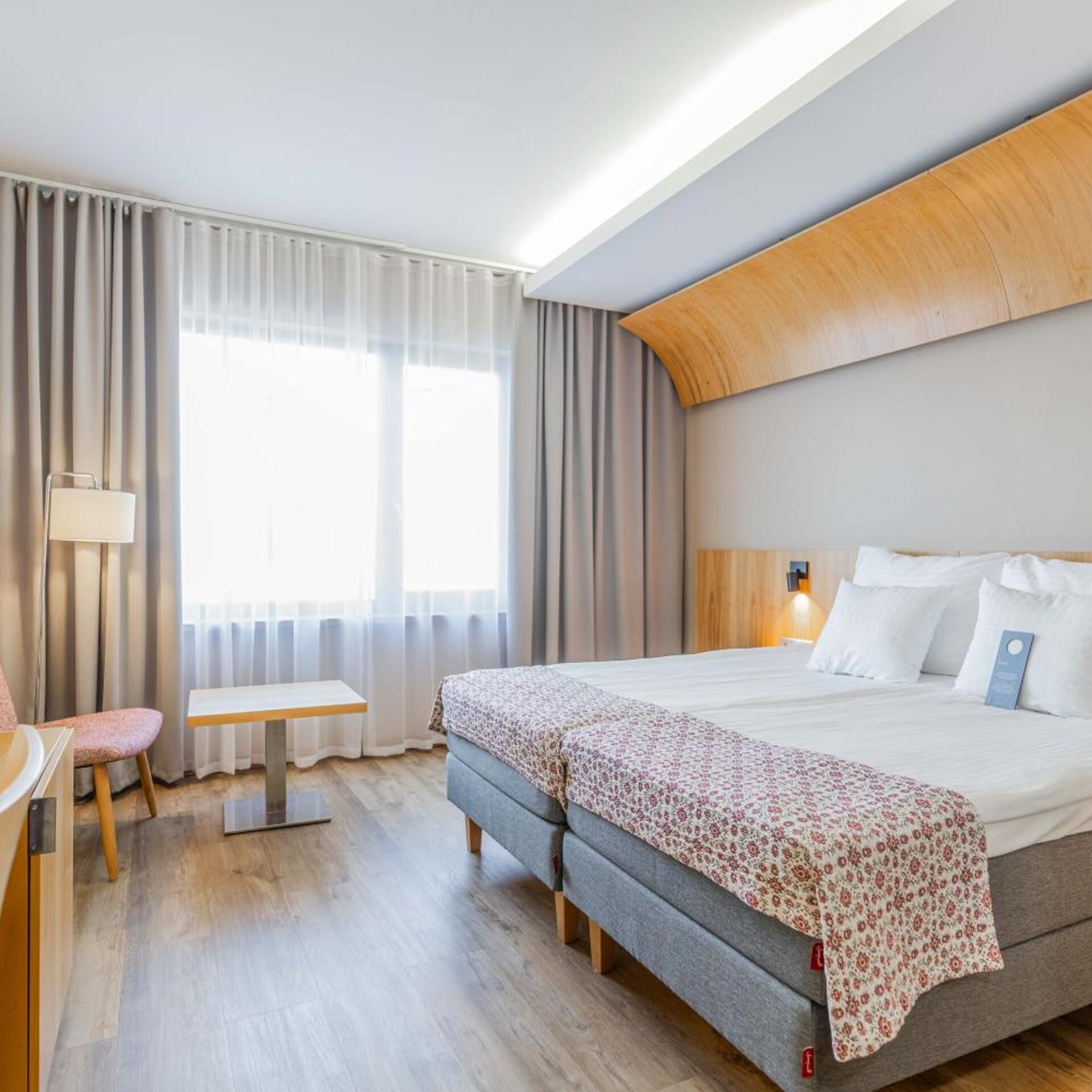 Hypo-allergenic bedding, down duvets, minibar, in-room safe