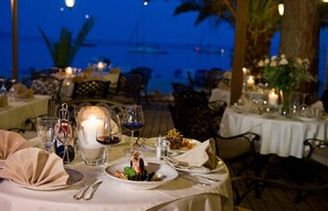 2 من المطاعم، تقديم الإفطار