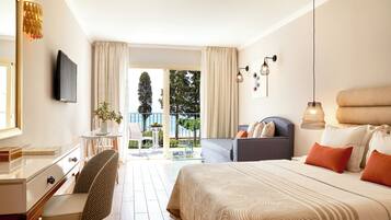 Ropa de cama de alta calidad y minibar