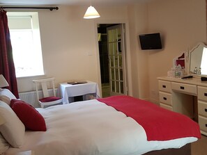 Standard Double Room, Ensuite (Courtyard)