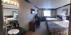 Desk, free rollaway beds, free WiFi - Uptown Motel Kenai (Kenai)