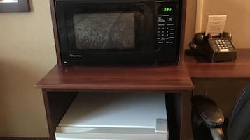 Een bureau, gratis extra bedden, gratis wifi
