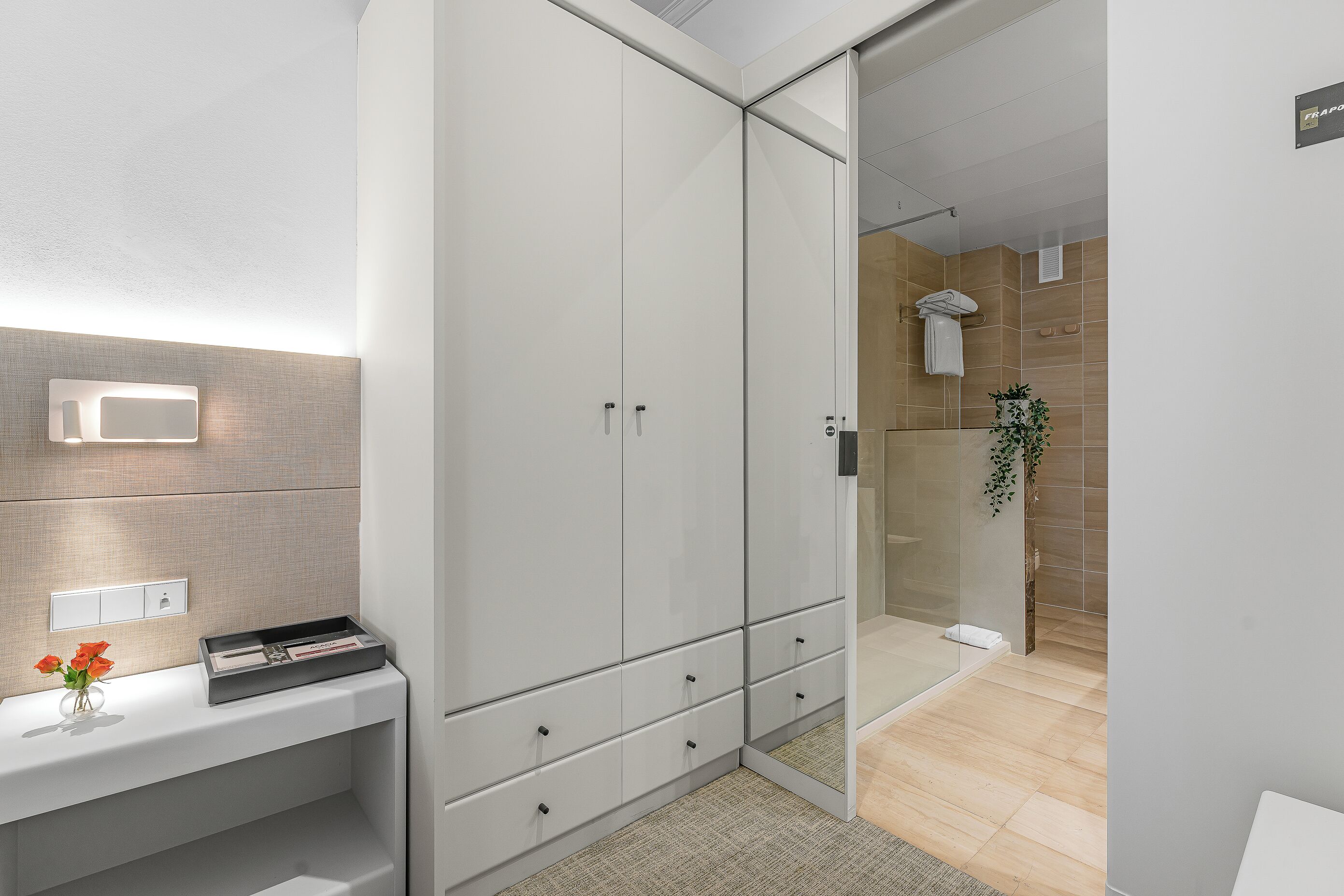 Photo - Acacia Suite