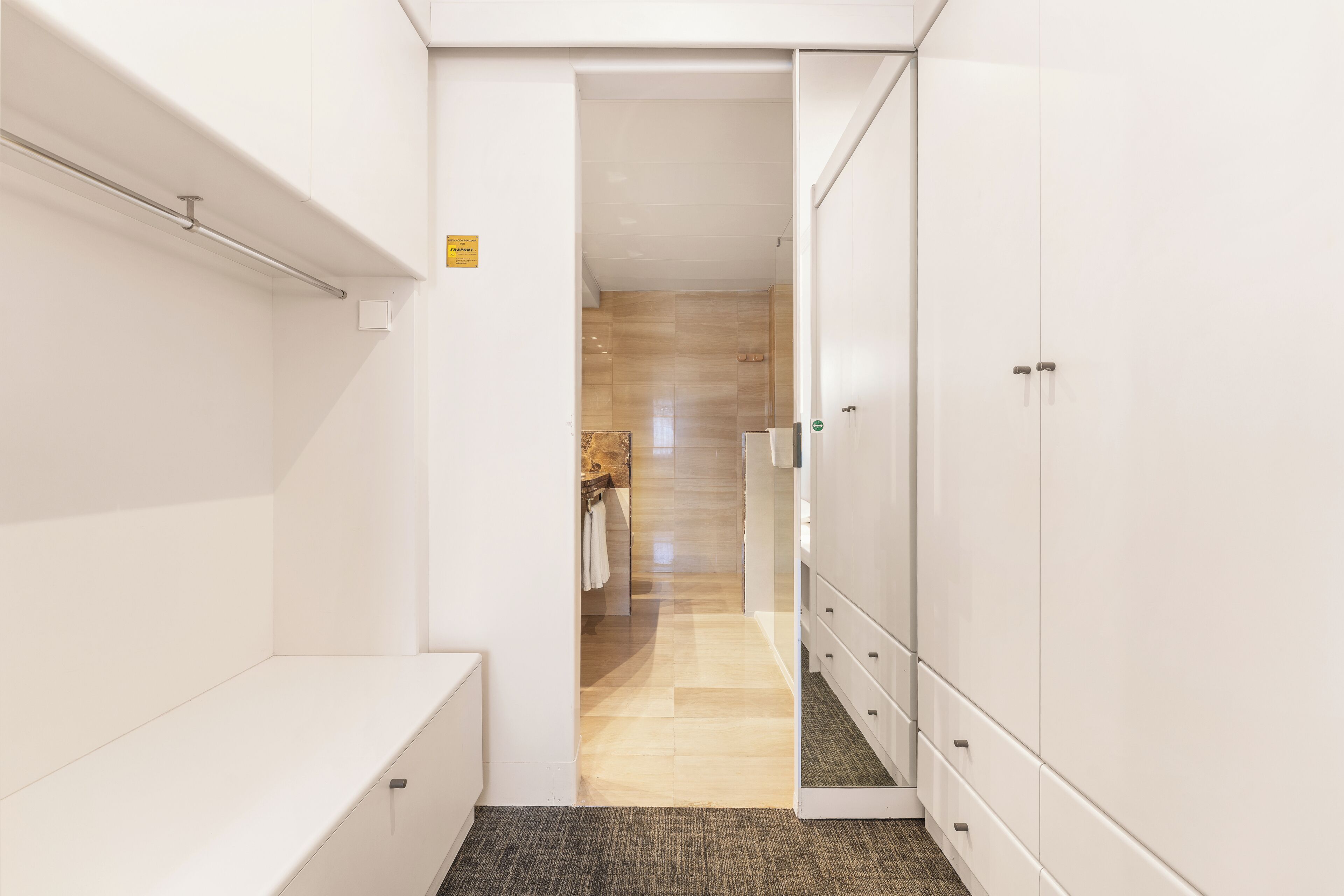 Photo - Acacia Suite
