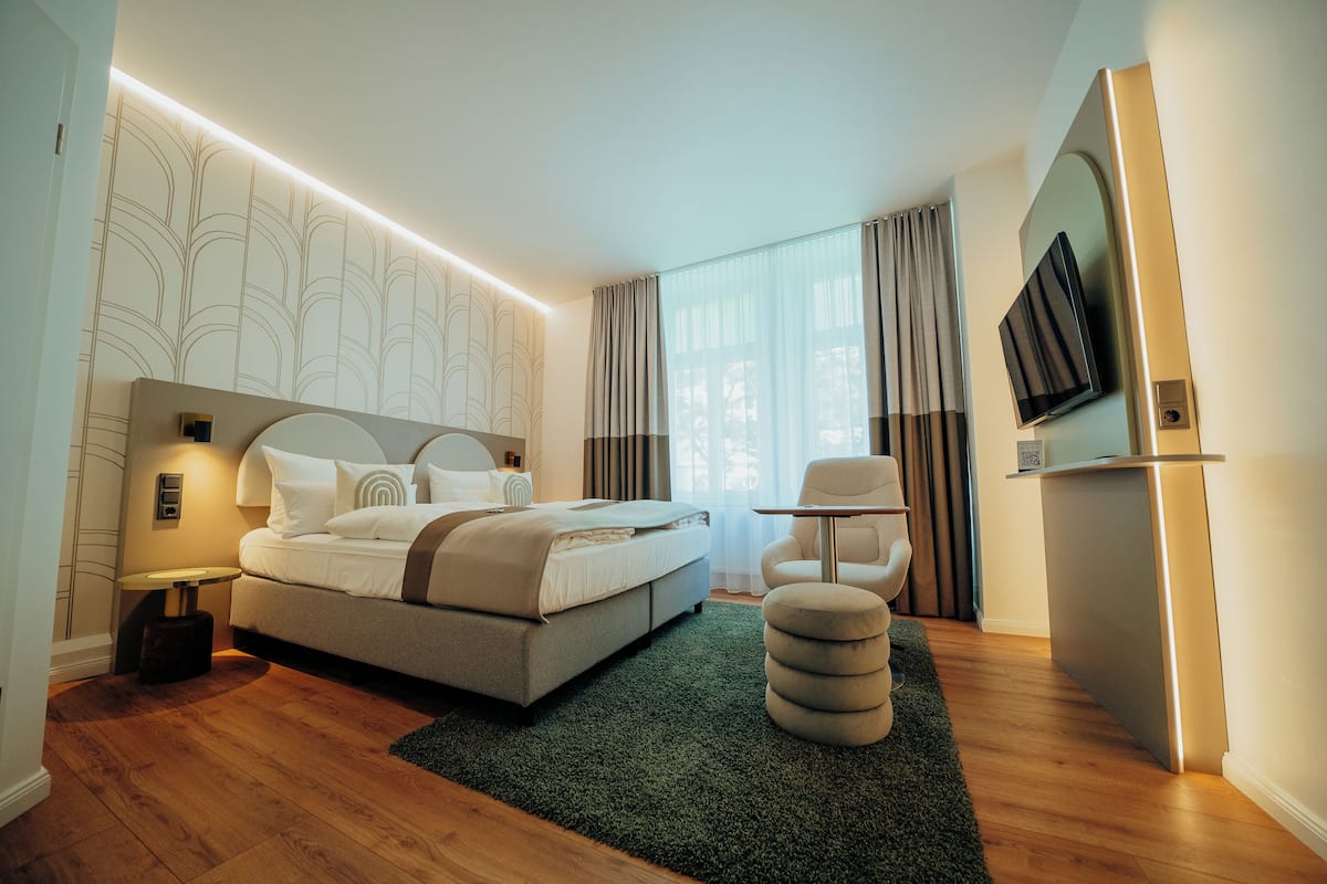 Chambre Double (large) | Coffres-forts dans les chambres, décoration personnalisée