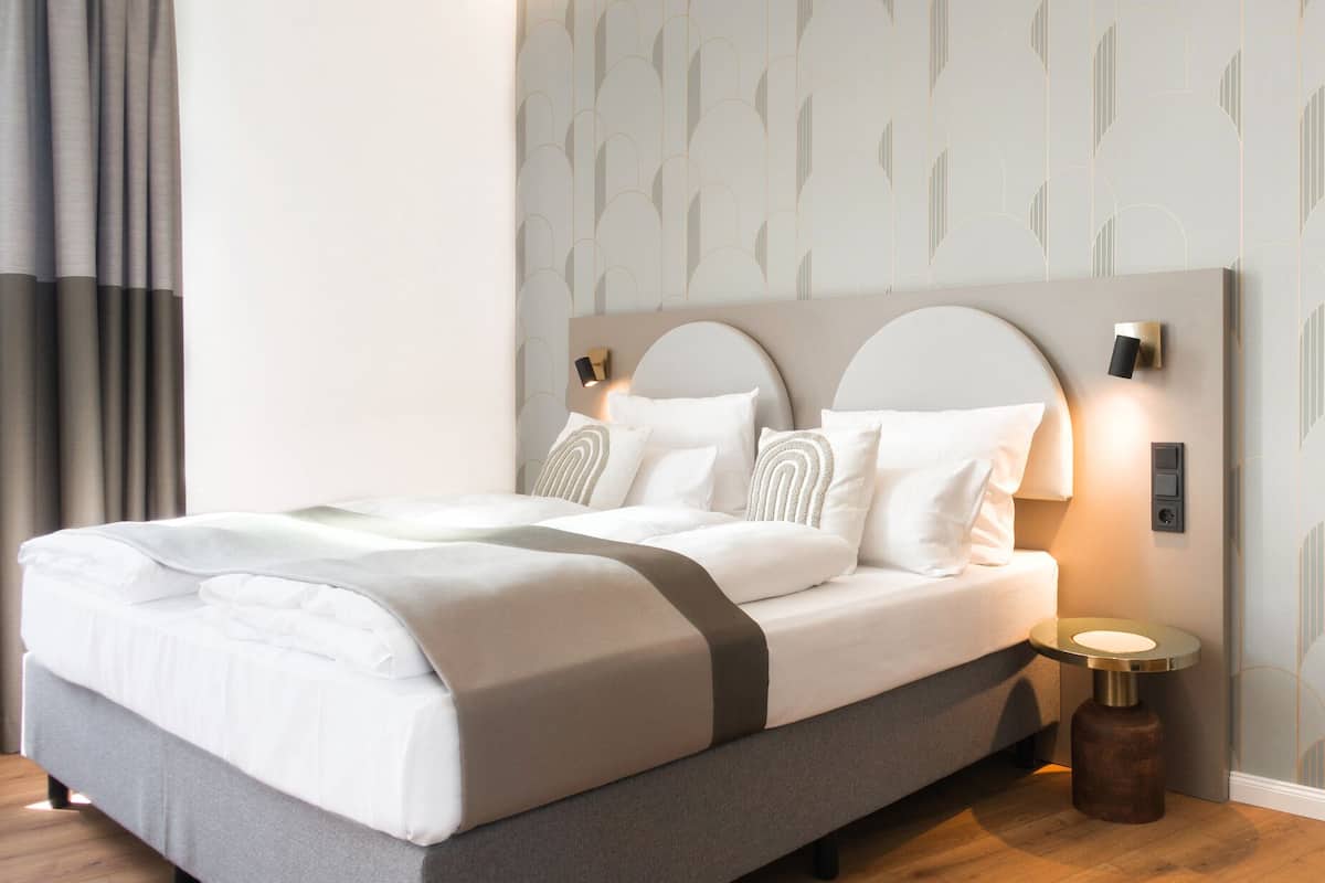 아파트 | 객실 내 금고, 각각 다른 스타일의 인테리어, 각각 다르게 가구 비치, 노트북 작업 공간