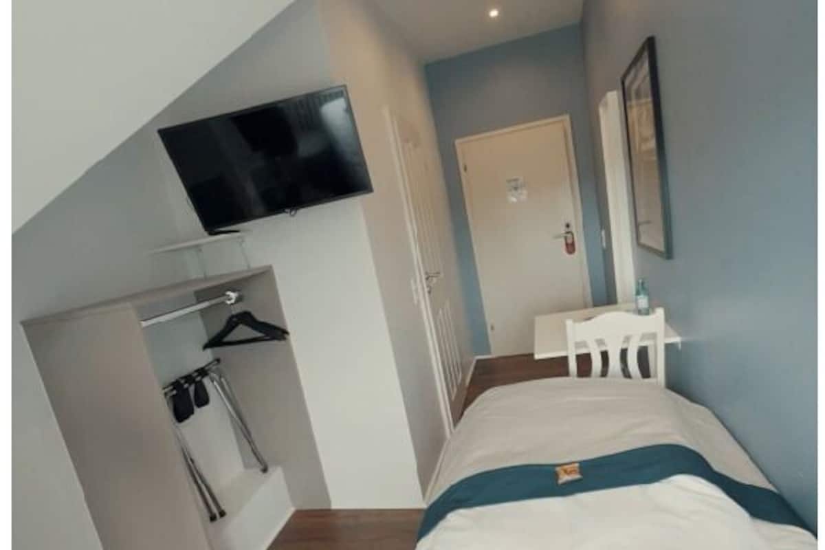 單人房 (small) | 客房內保險箱、獨特裝潢、布置獨特、筆電工作空間