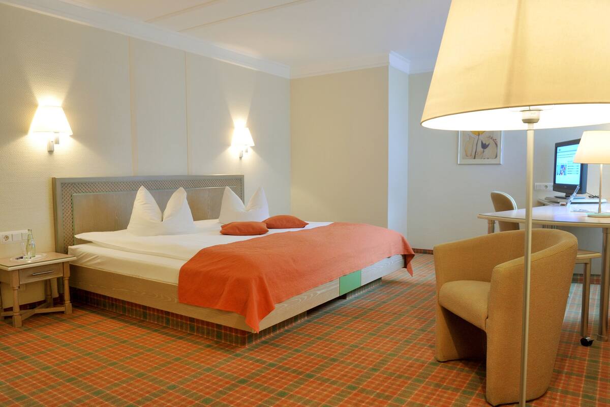 Superior Double Room | Premium bedding, minibar, in-room safe, desk