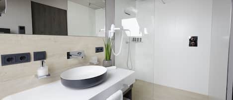 Shower, free toiletries, hair dryer, bathrobes
