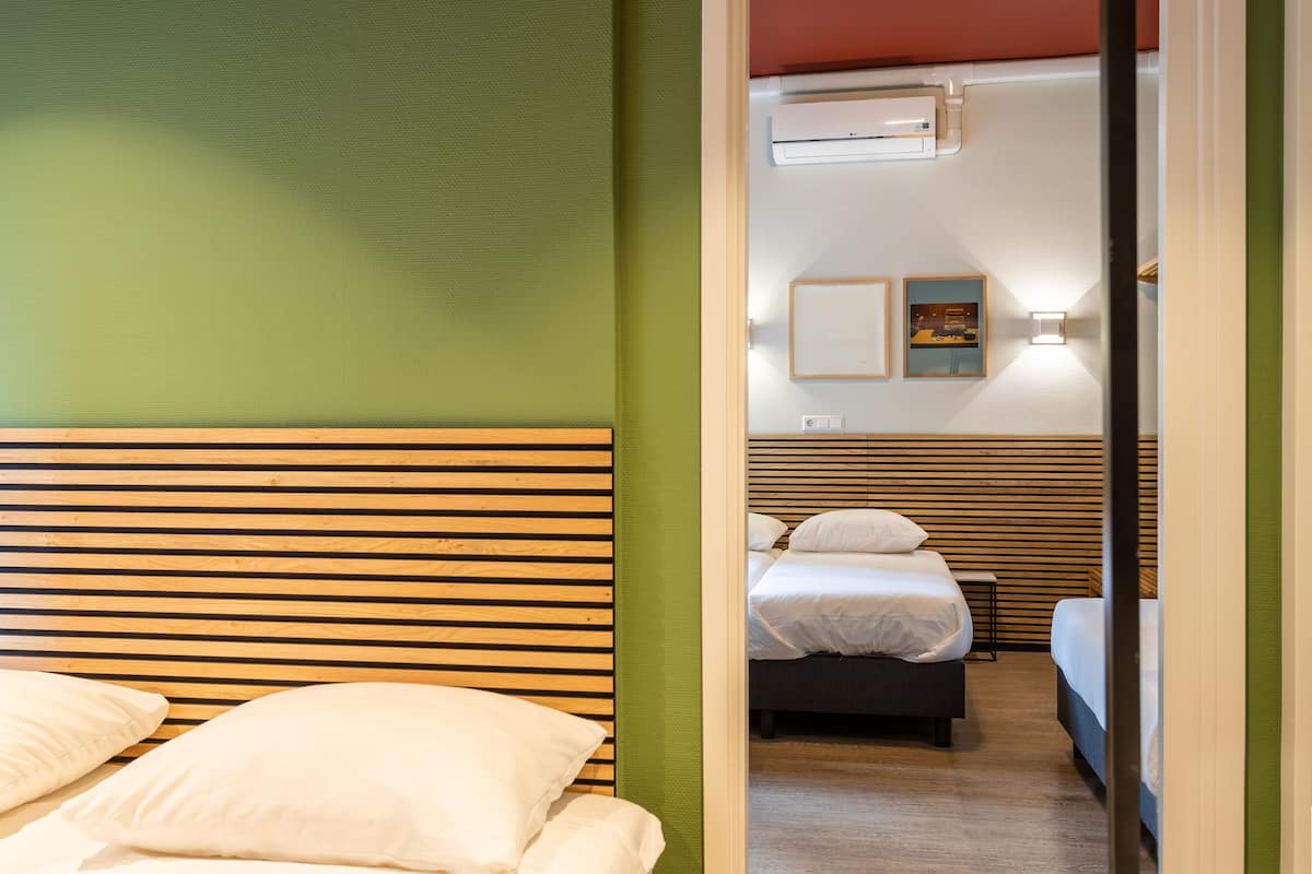 Familiekamer | Een strijkplank/strijkijzer, gratis wifi, beddengoed