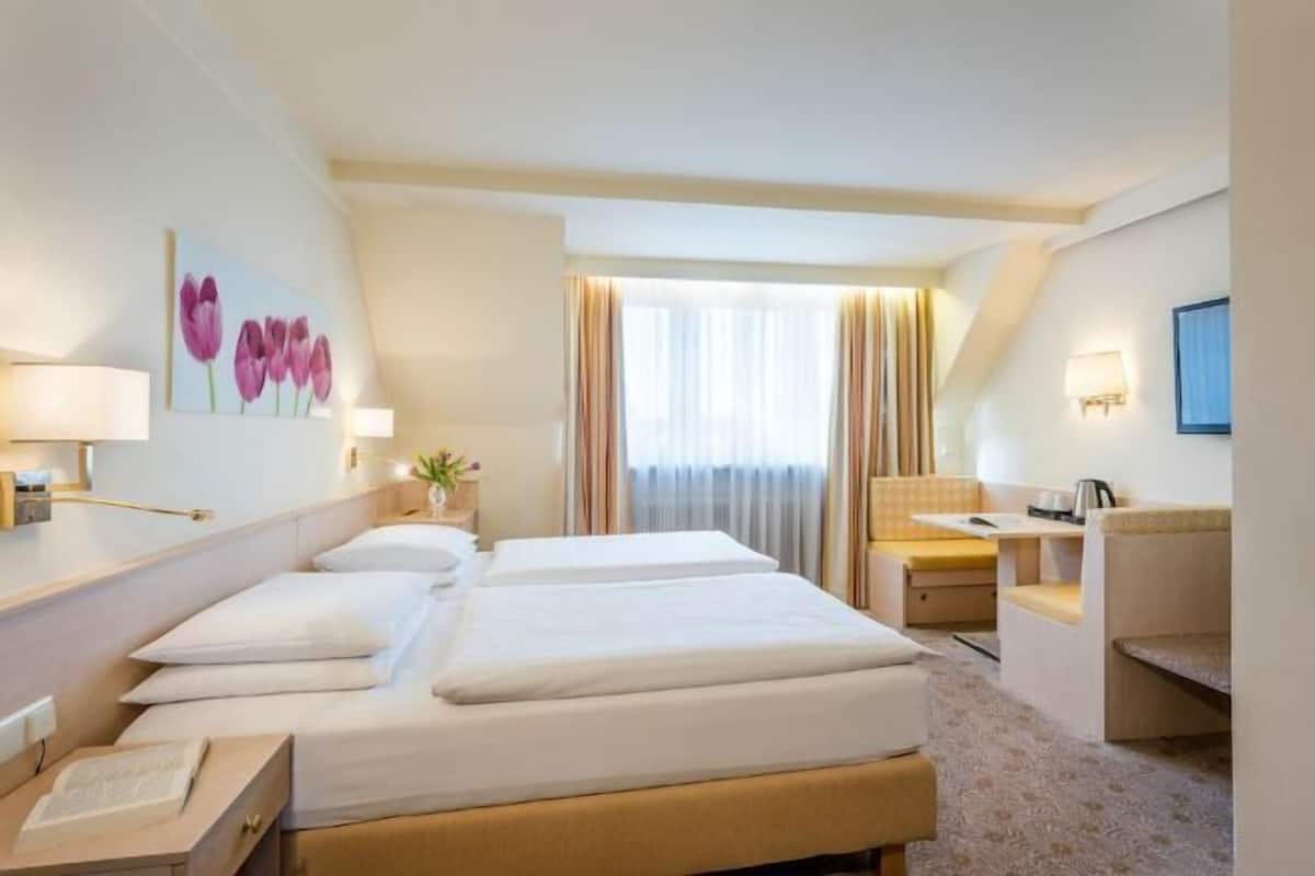 Allergikerbettwaren, Select-Comfort-Betten, Minibar, Zimmersafe