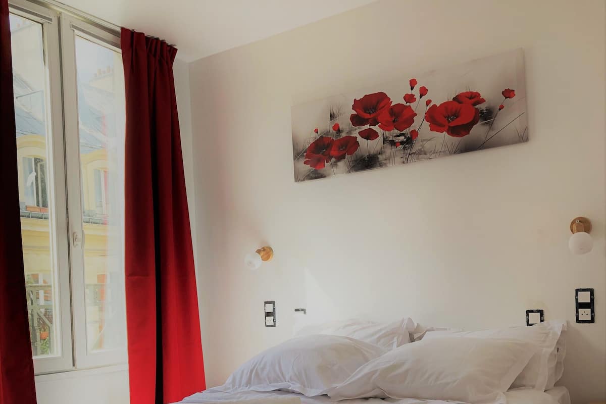 Superior Double Room, Bathtub | Front of property