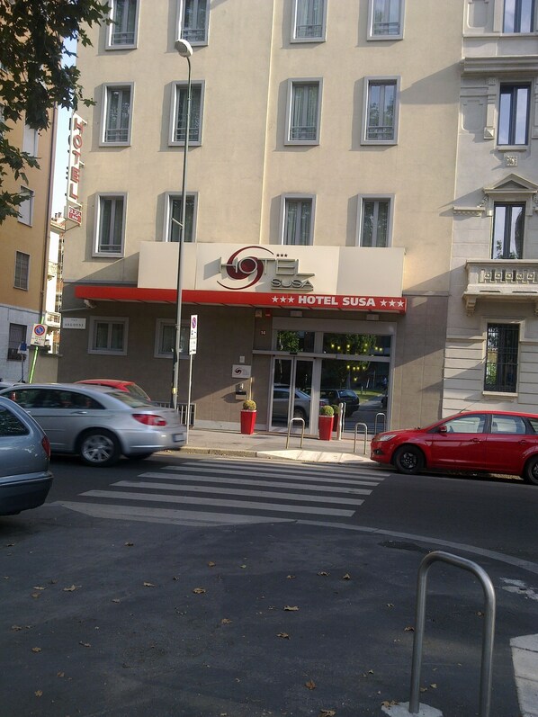 Exterior - Hotel Susa (Milan)
