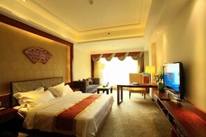 Minibar, in-room safe, iron/ironing board, cots/infant beds - Nan Guo Hotel Guangzhou (Guangzhou)