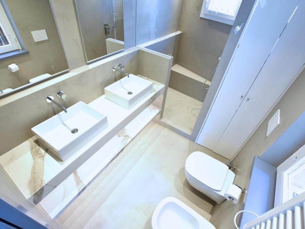 studio, 1 queen bed, terrace, annex building (dependance terrace) | bathroom | shower, free toiletries, hair dryer, bidet