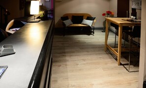 Reception - Hotel Ambassadeurs (Toulouse)