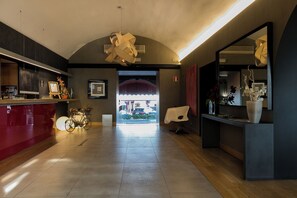 Lobby - Hotel El Castell (Sant Boi de Llobregat)