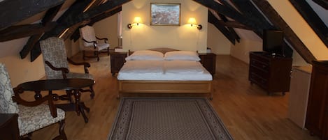 Superior Suite, 2 Double Beds | Hypo-allergenic bedding, minibar, blackout drapes, soundproofing