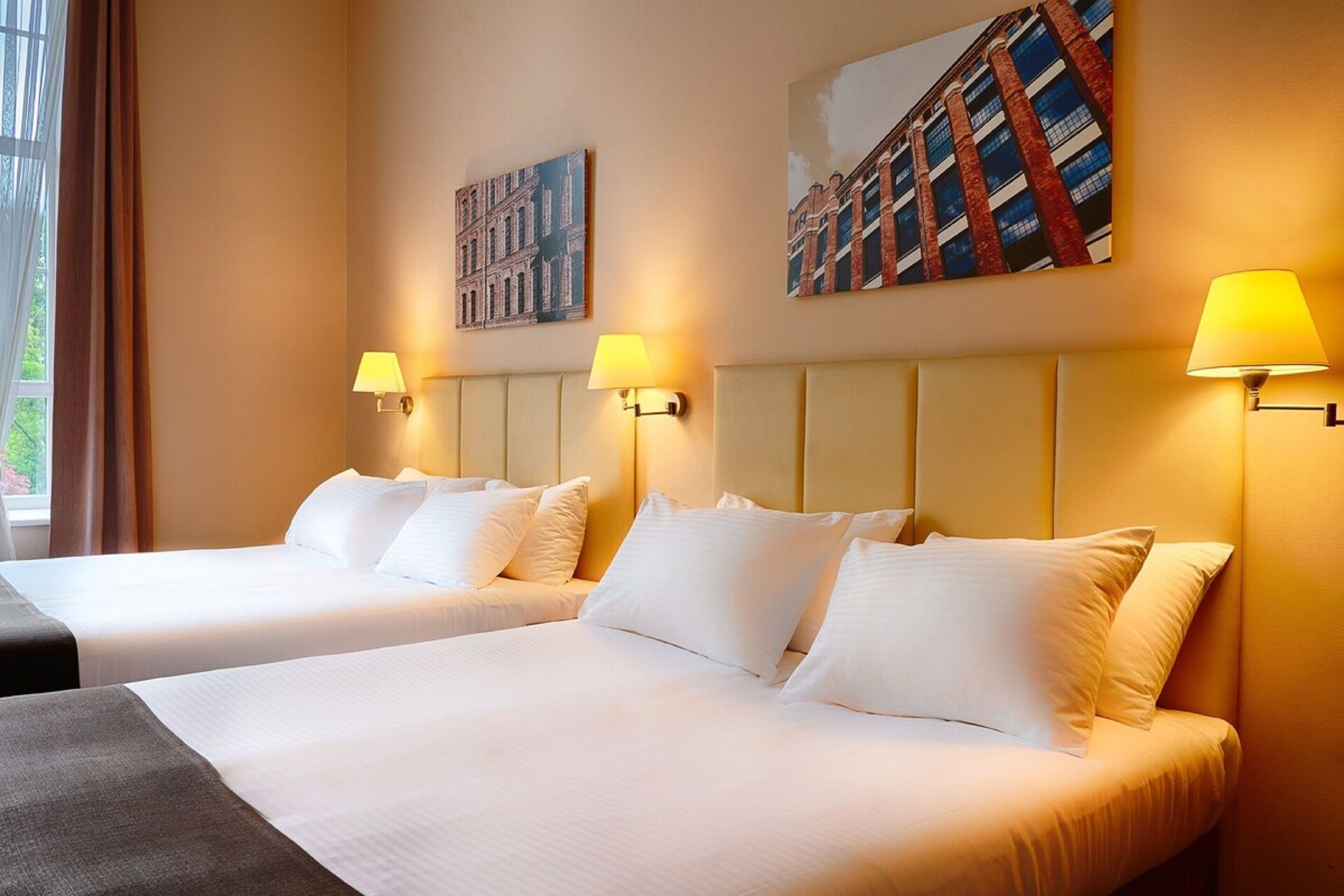 premium room, 1 queen bed | 1 bedroom, desk, laptop workspace, iron/ironing board