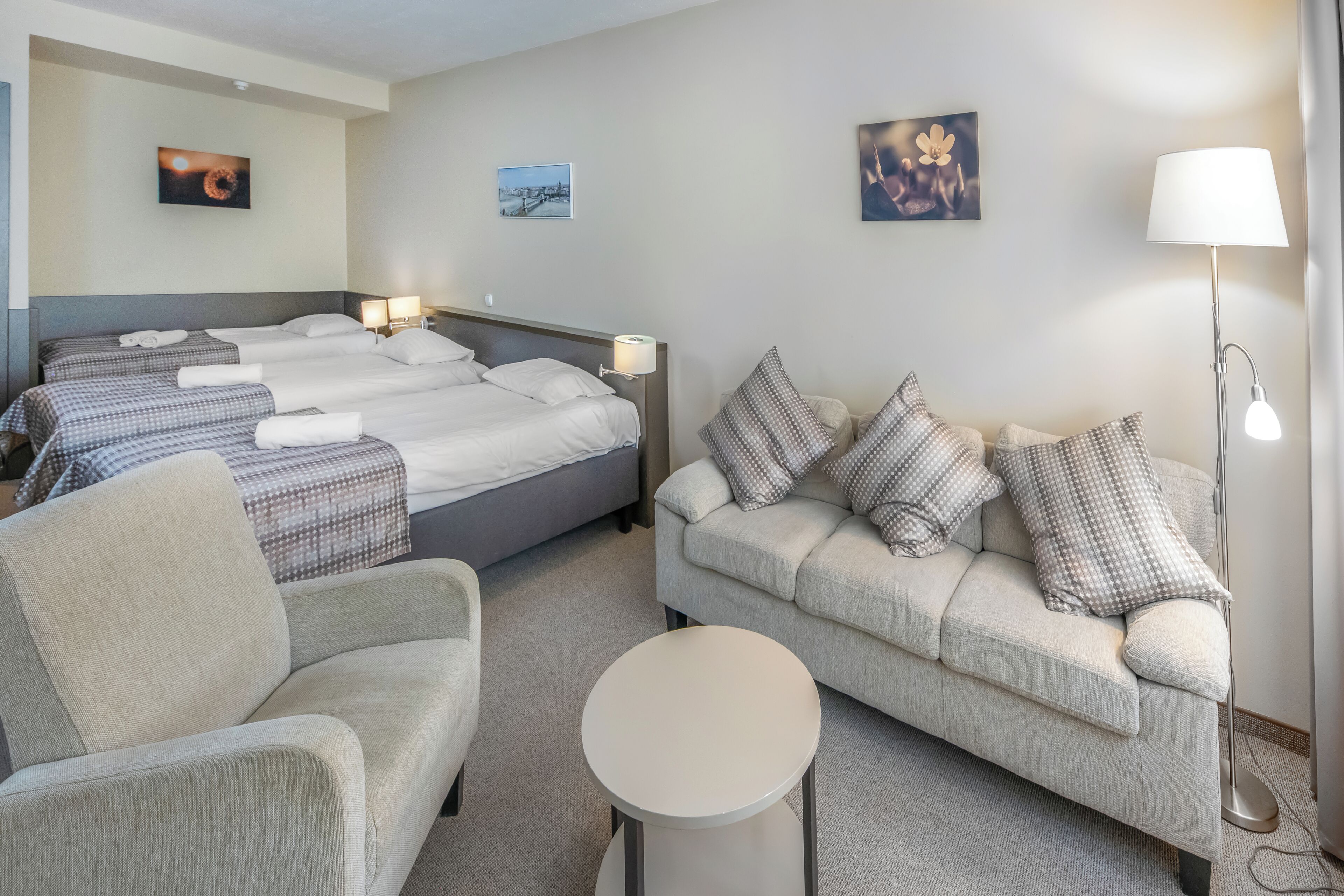 triple room | in-room safe, desk, blackout curtains, cots/infant beds