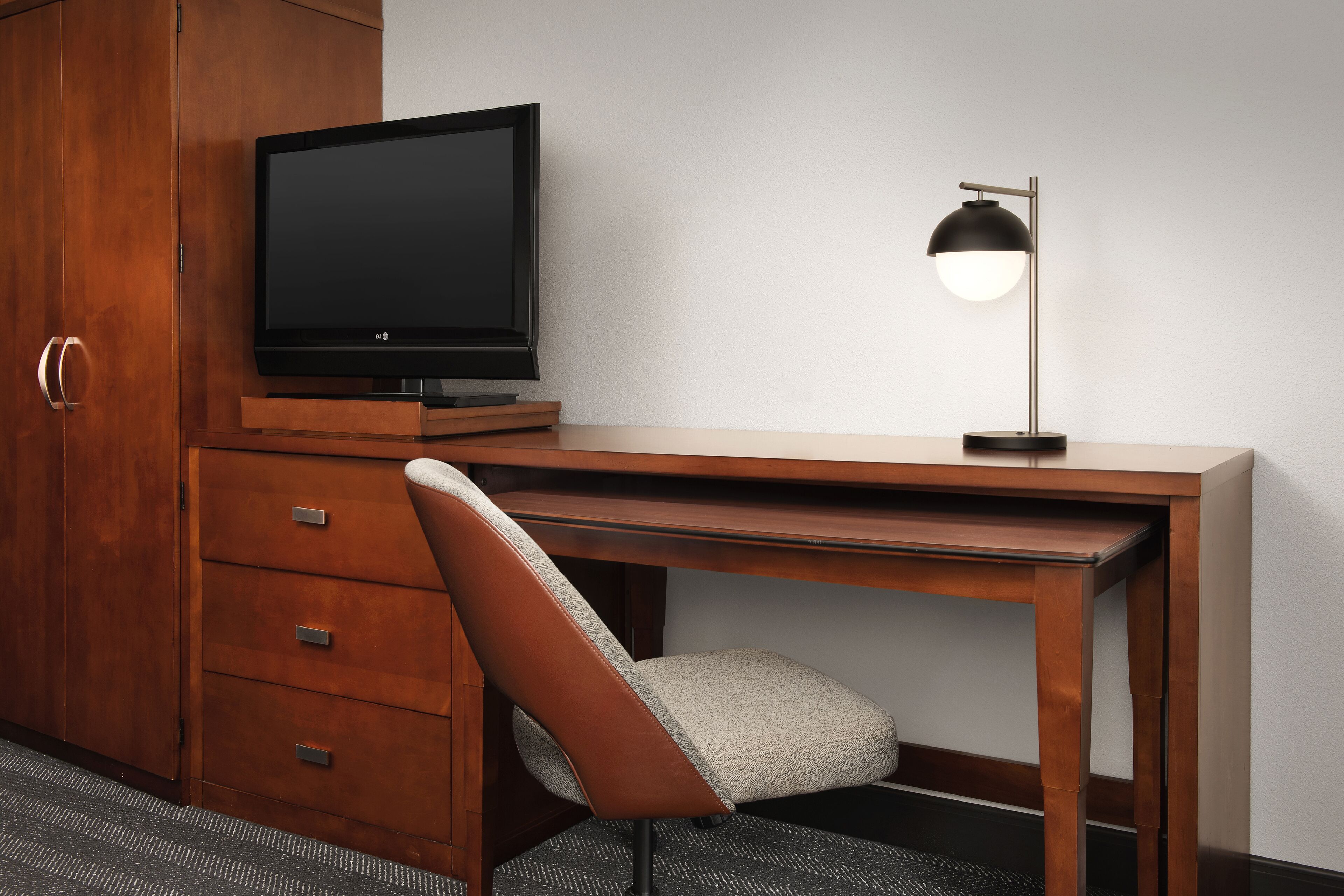 room, 1 double bed, non smoking | 1 bedroom, in-room safe, desk, blackout curtains